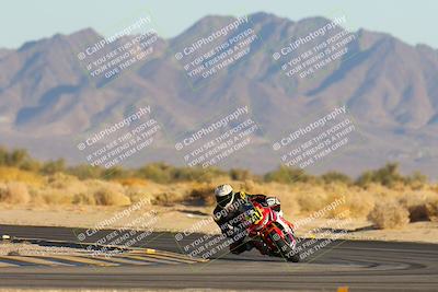 media/Jan-11-2025-CVMA (Sat) [[ddeb3f563a]]/Race 13-Amateur Supersport Open/